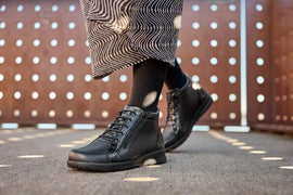 New Feet korte støvler New Feet - Kort damestøvle, sort skind - 252-33-210