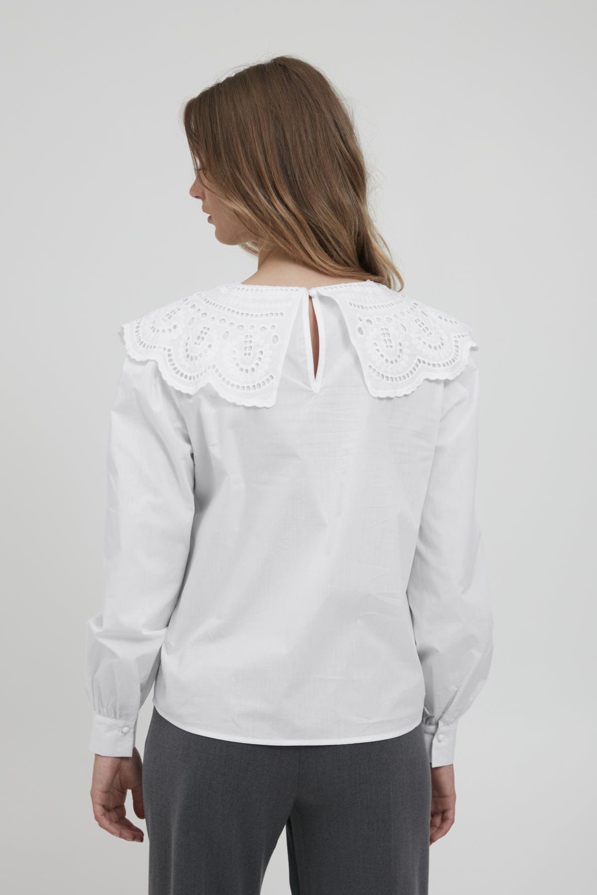 Fascinate Præstation Spanien B-Young - Skjorte med krave, hvid - 20810156-110601